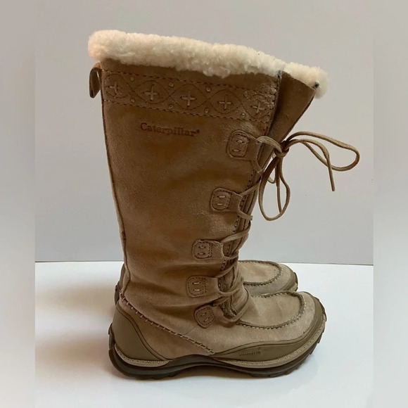CAT Caterpillar Polartec  calf high Sherpa fleece beige suede boots Sz 6.5 - Picture 2 of 11
